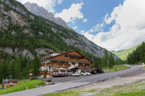 Hotel & Ristorante Baita Dovich Rocca Pietore